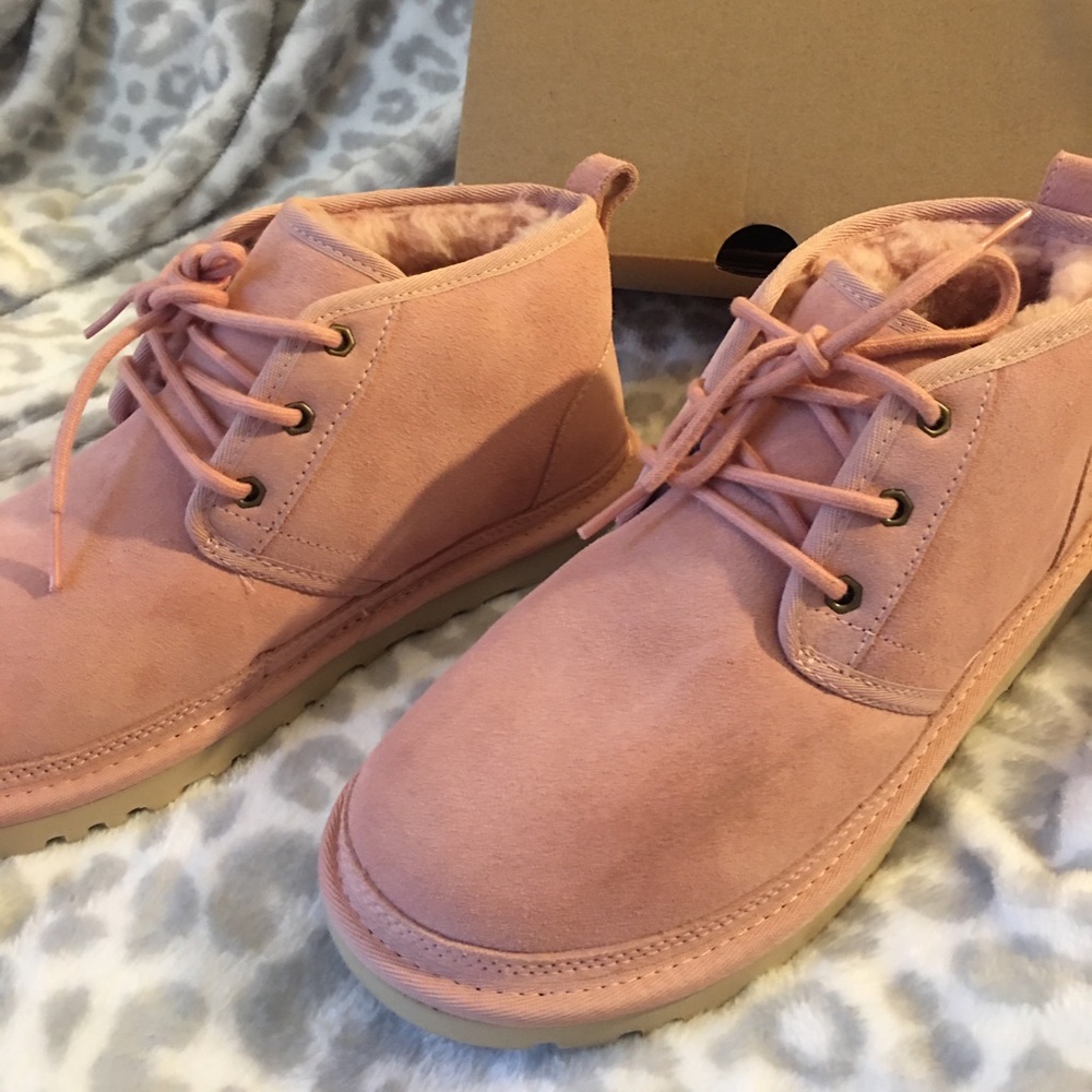 Men’s Ugg Boots (Size 9) - Picture 6 of 7